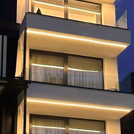 P J Luxury Suites เซเรส ภายนอก รูปภาพ
